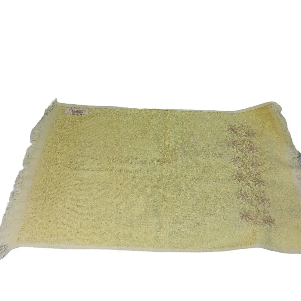 Dundee Yellow Embroidered Hand towel Daisy Cotton Regency Fringe USA 15x23